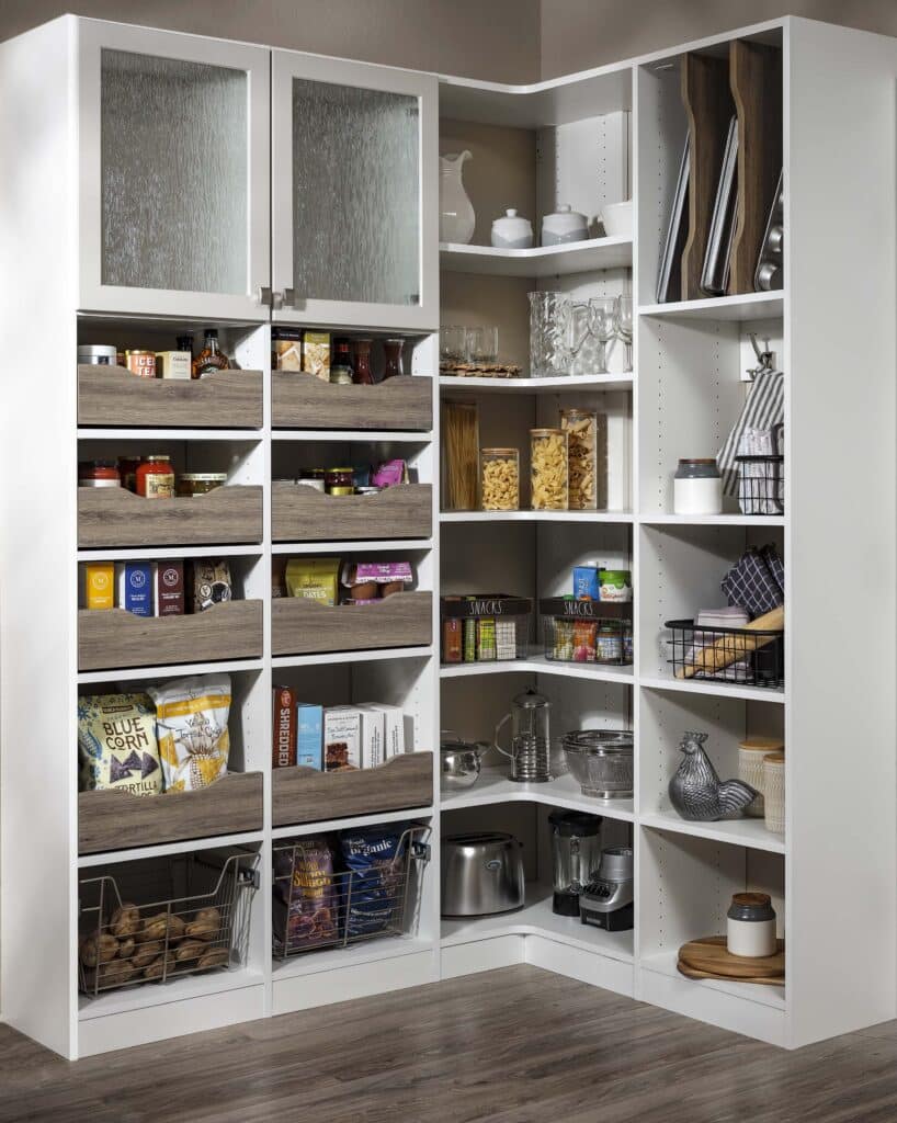 Image of a Corner Pantries designed and installed in Saskatoon