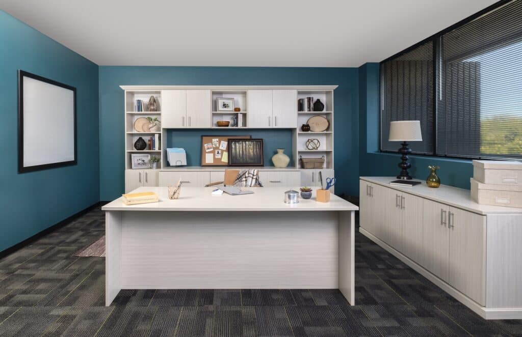Image of a fully finished Arctic-Flat-Panel-Office-Straight-On-Feb-2017-1