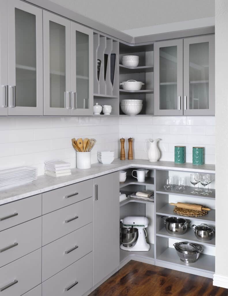 Image of a Corner Pantries designed and installed in Saskatoon