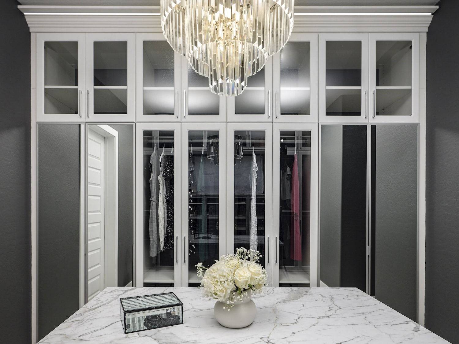 Image of a custom Walk-In Closets